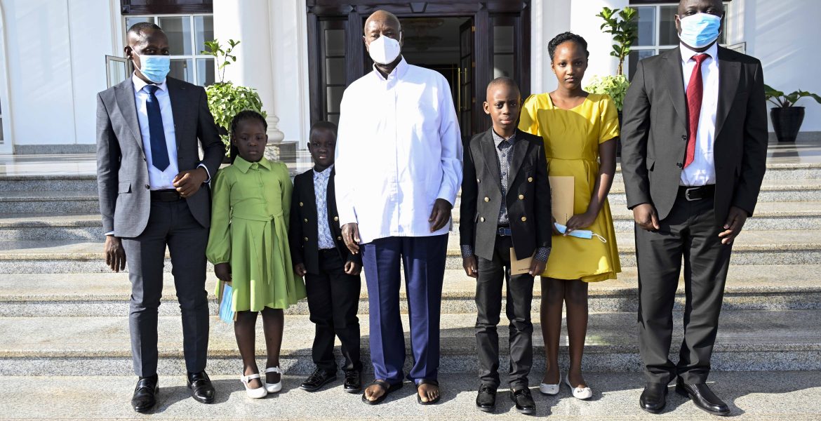 President Museveni Hosts Hajji Faruk Kirunda’s Family