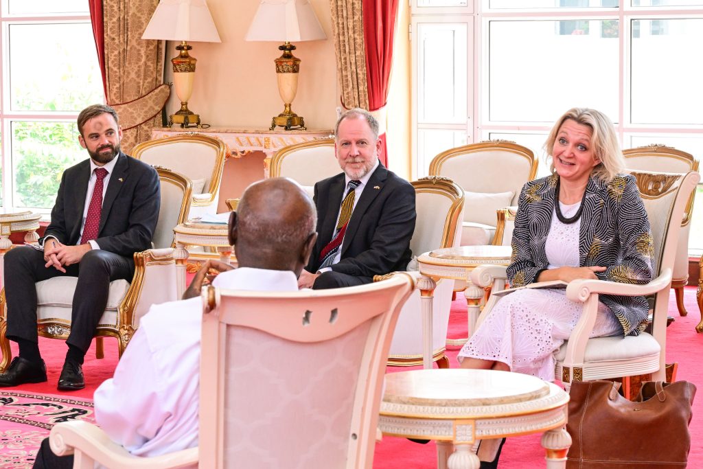 President Museveni meeting outgoing British High Commissioner to Uganda Kate Airey and her delegation  at State House Entebbe on Wednesday as she bid farewell to the  President following her end of tour.