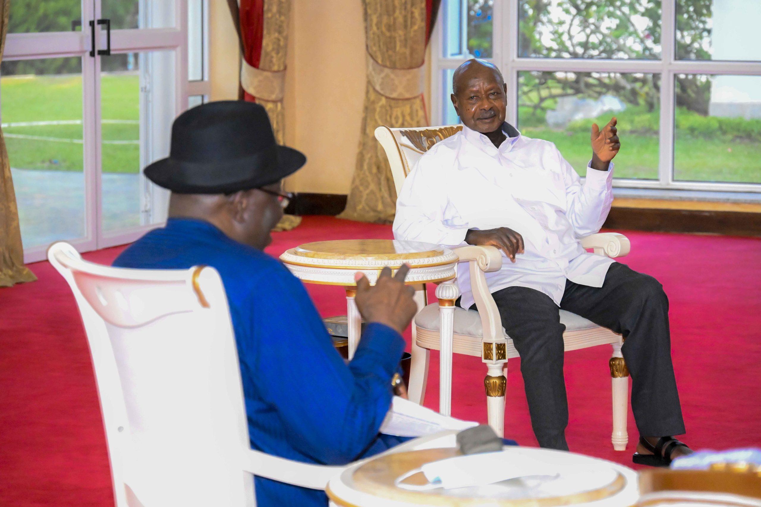 President Museveni Meets HE Dr Goodluck Ebele Jonathan