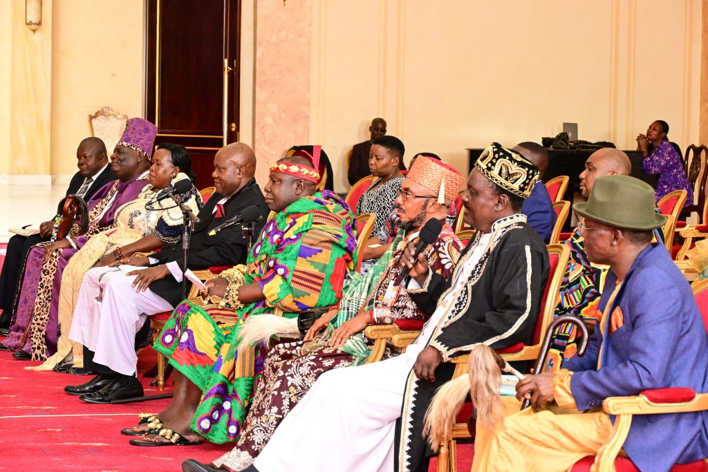 Umukuka Mike Mudoma 4th L and other Kings and cultural leaders from Ghana Nigeria Kenya and Uganda meeting President Museveni at Entebbe on Monday PPU Photo