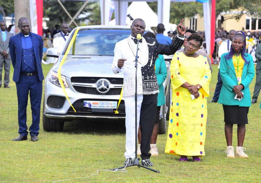 President Museveni At Universal Apostles Fellowship Church of Righteousness in Kaliro