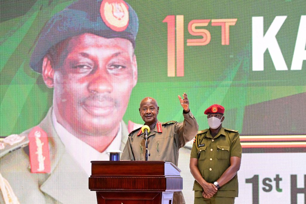 President Museveni addressing guests during Gen Aronda memorial lecture at Munyonyo on Thursday. PPU Photo