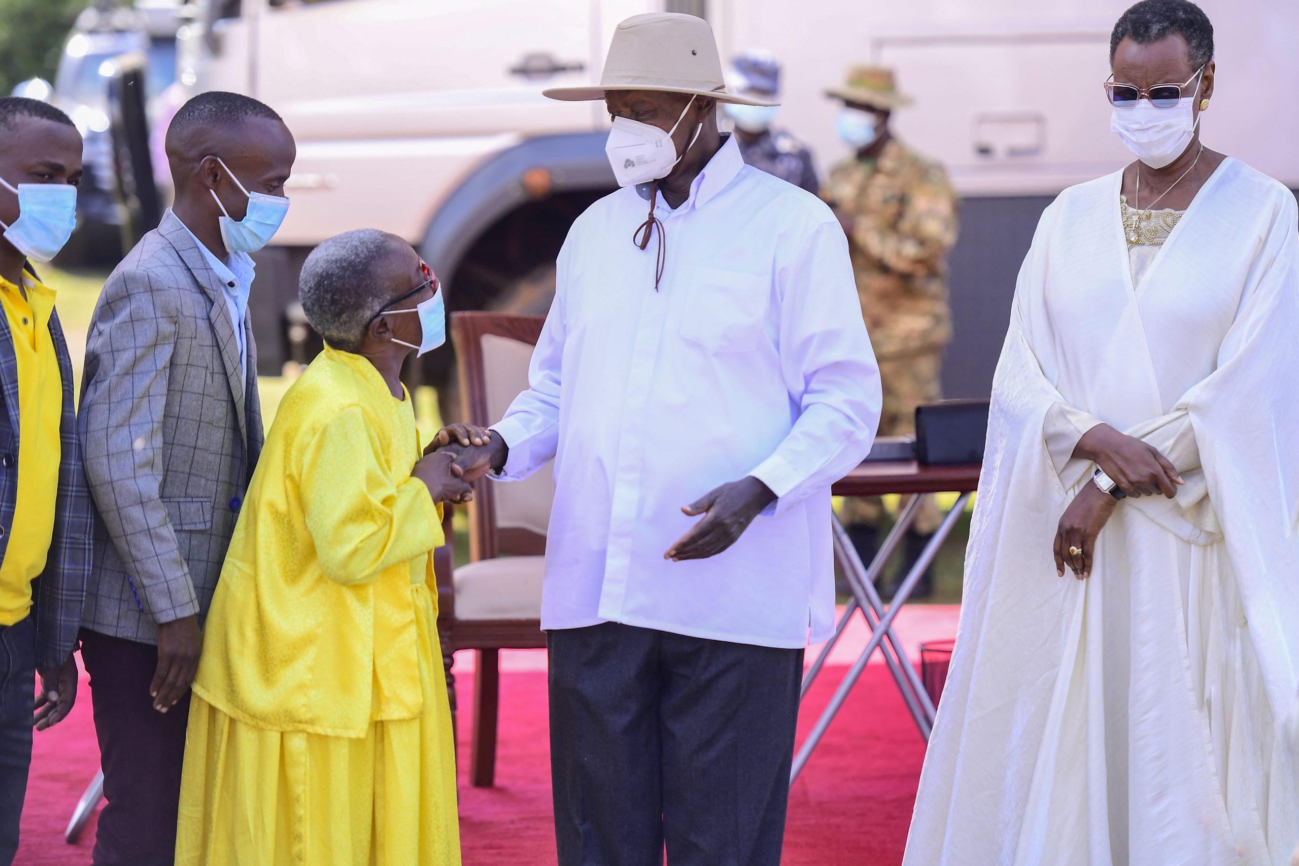 President Museveni and Mama Janet in Mityana hand over house and car to Veteran Nakampi