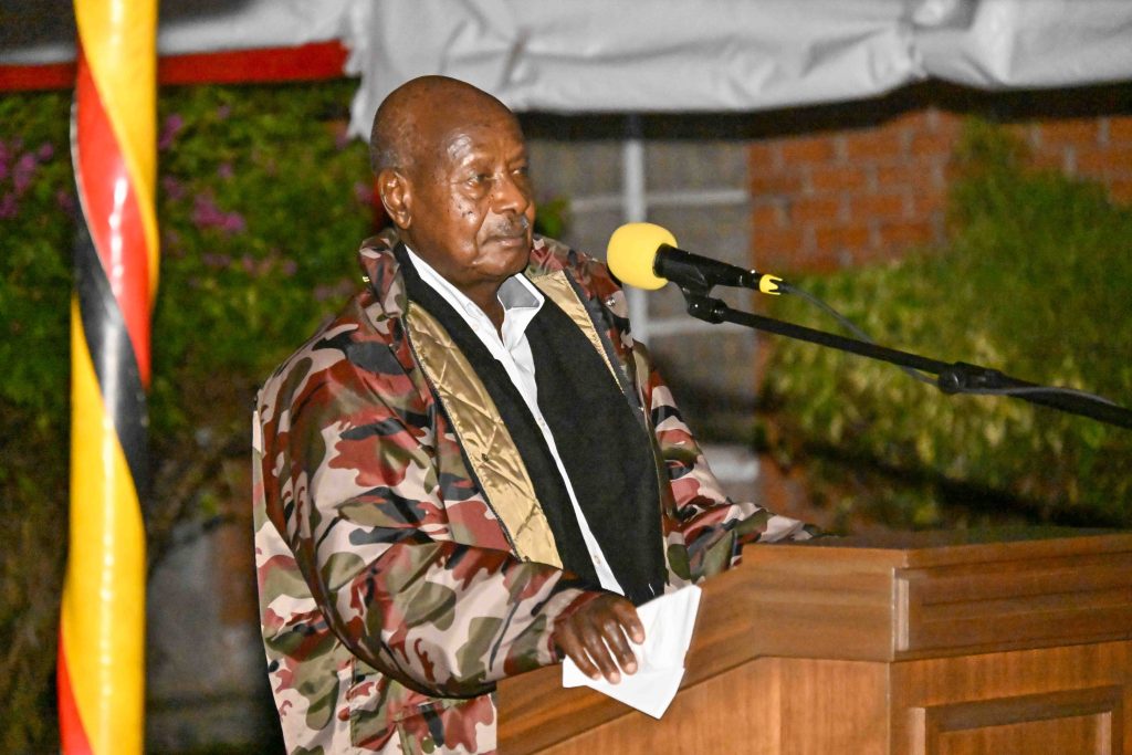 President Museveni at Mulondo Robert Nimrod Farm for the zonal Tour of PDM in Bukedi Sub-Region