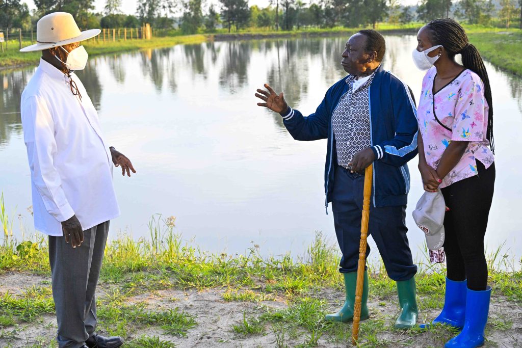 President Museveni at Mulondo Robert Nimrod Farm for the zonal Tour of PDM in Bukedi Sub-Region