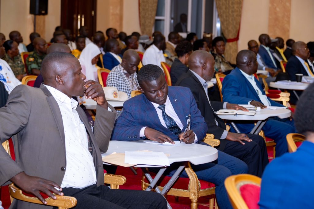 President Museveni meeting Ministers Technical Staff on enforcement against illegal fishing