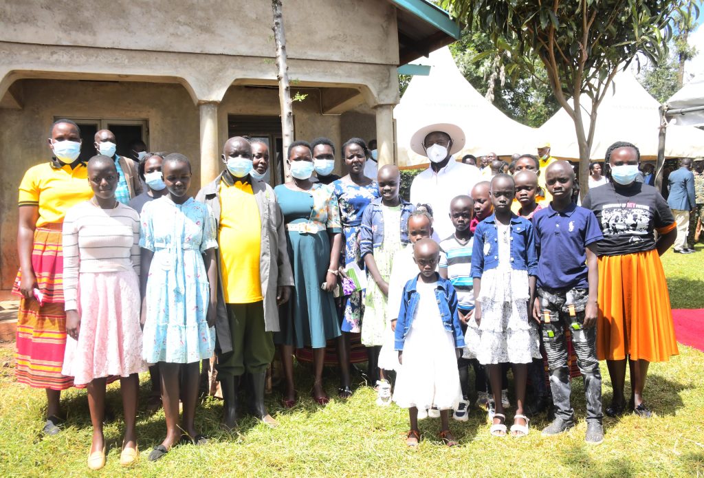 President Museveni at at the home of Mr Nicholas Chelimo a model farmer in Ngeny Village Kapkoros Parish in Bukwo Sebei Sub Region