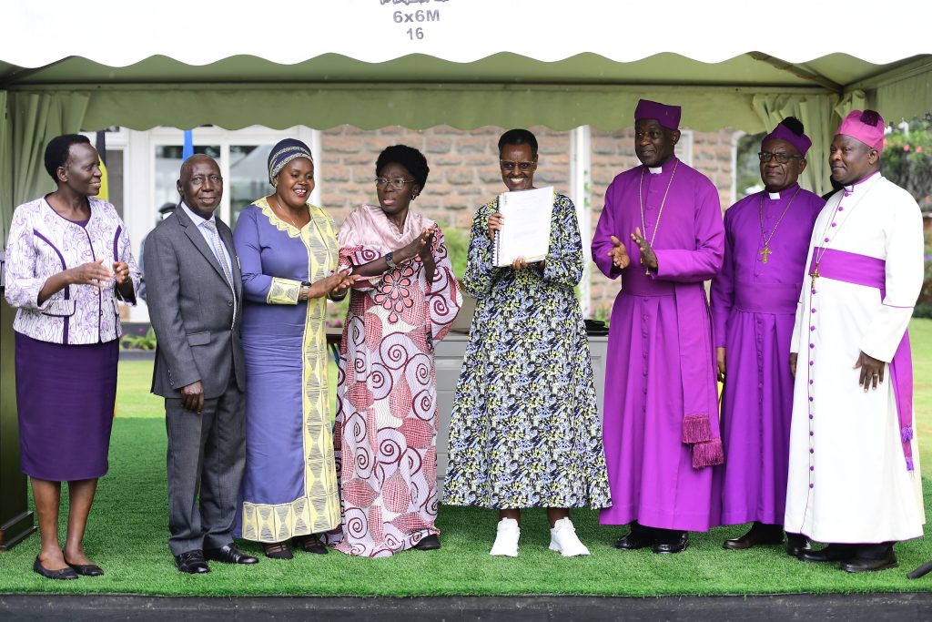 Church of Uganda hands over Busoga University to MoES