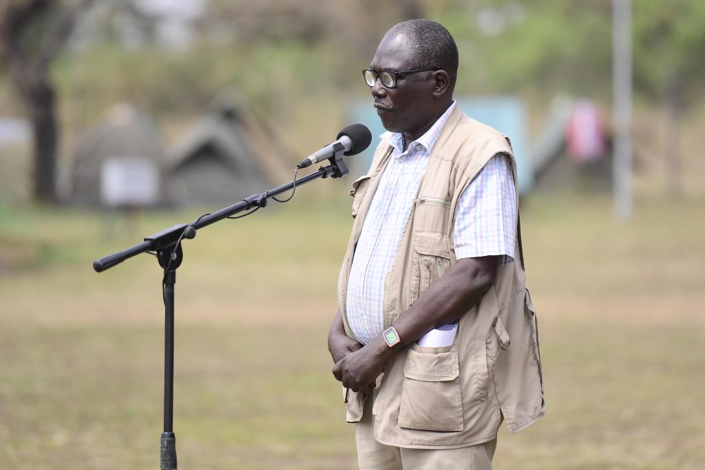 PDM TOUR - President Museveni interacts with Journalists of Lango sub-region - at Baralegi state lodge