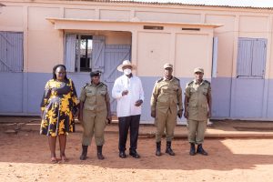 PDM TOUR - Bunyoro sub region - President Museveni visits Isunga subcounty Police post