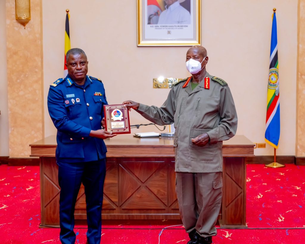 President Museveni Meets Ghanaian Military Officers at State House Entebbe - 08-May-2025 - State House Uganda President Museveni Meets Ghanaian Military Officers at State House Entebbe - 08-May-2025