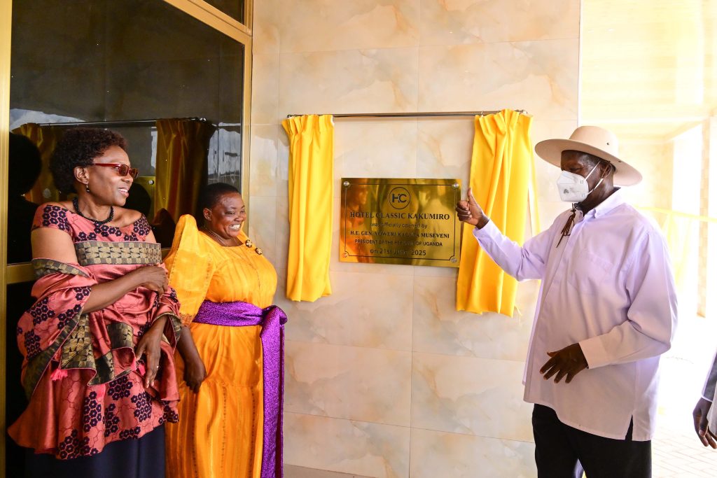 President Museveni commissions Hotel Classic in Kakumiro town owned by Prime Minister Robina Nabanjja (L) during his visit to Kakumiro district on Saturday 21st June 2025 as Hon Aceng looks on. PPU Photo