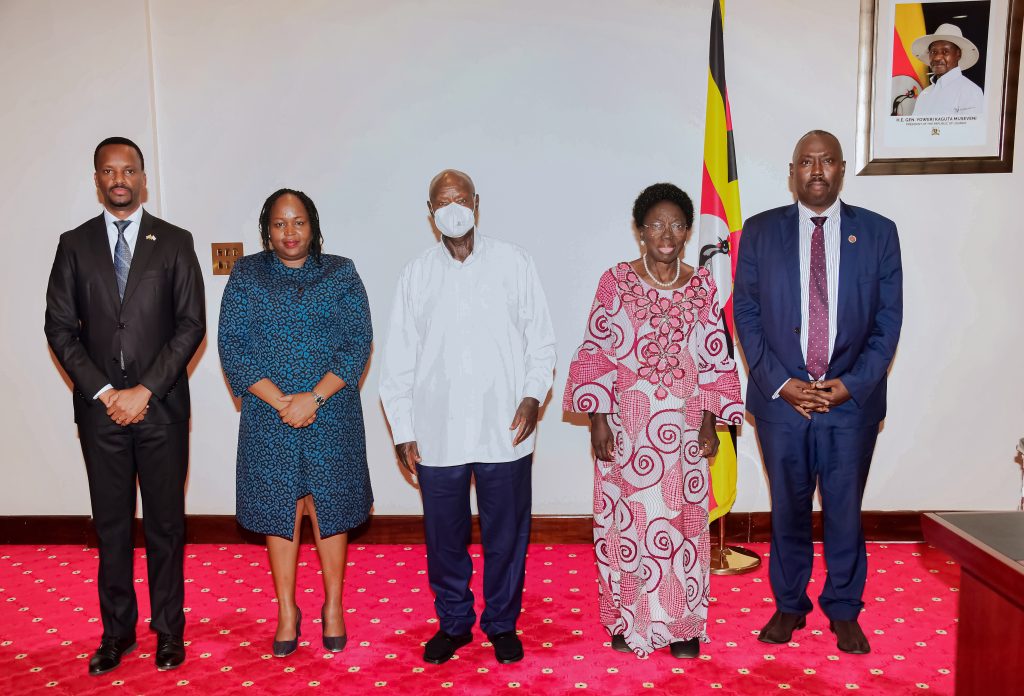 President Museveni meets EAC Secretary General