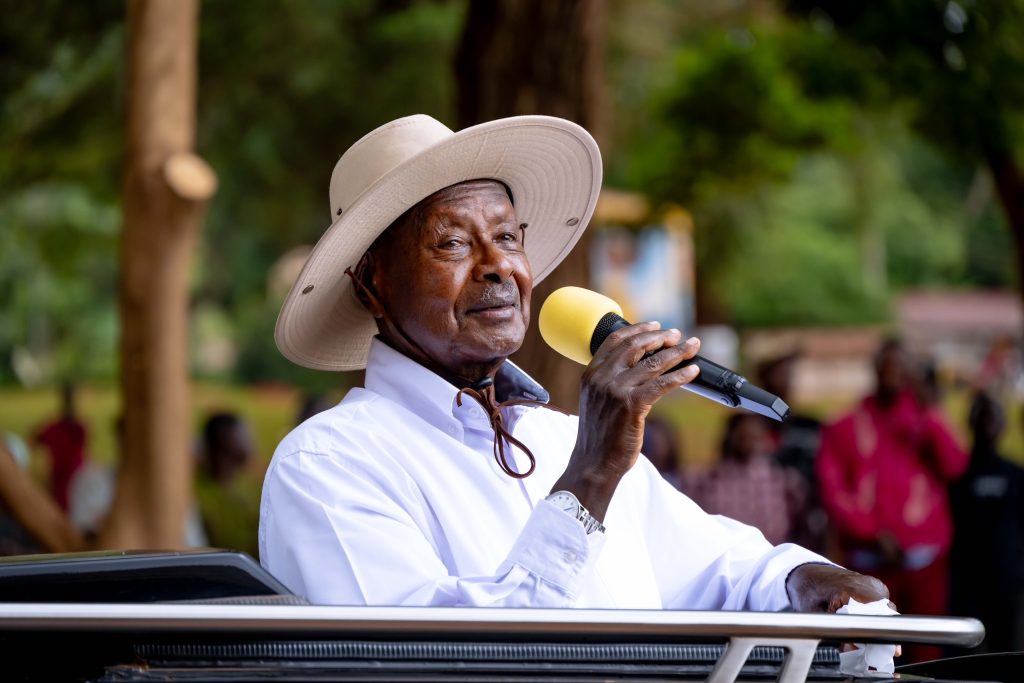 President Museveni In Kawempe Pledges 1 Billion Per Ghetto Structure - 18-Jul-2025