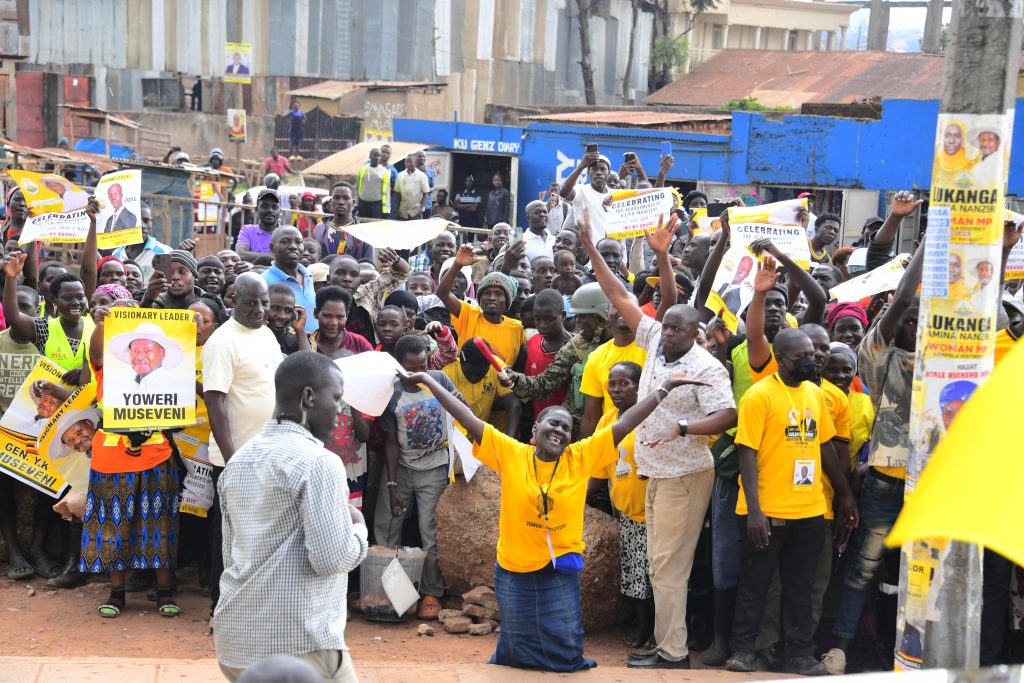 President Museveni In Kawempe Pledges 1 Billion Per Ghetto Structure - 18-Jul-2025