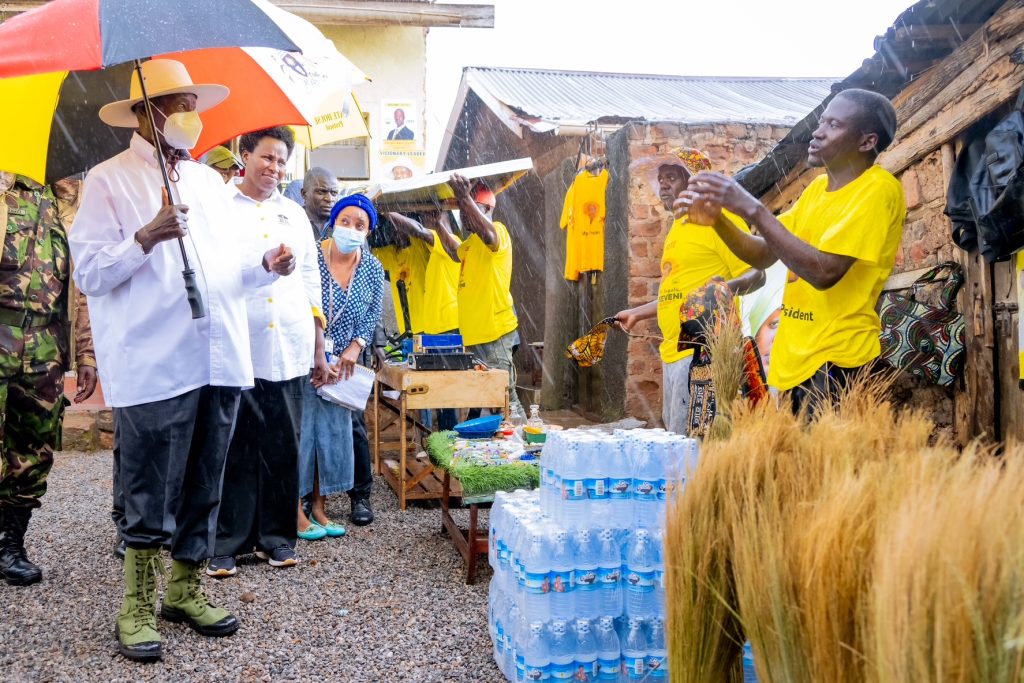 President Museveni In Kawempe Pledges 1 Billion Per Ghetto Structure - 18-Jul-2025