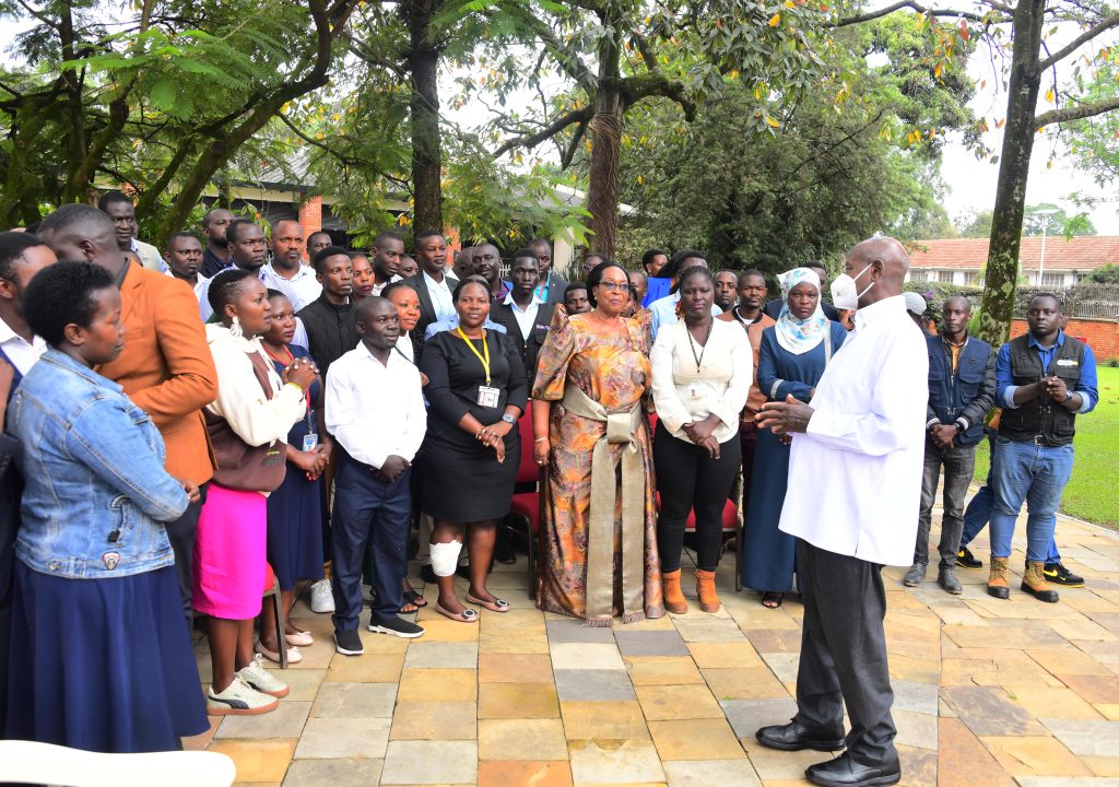 President Museveni Meets Kampala Journalists On PDM - State Lodge Nakasero - 20-Jul-2025