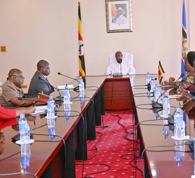 President Yoweri Kaguta Museveni in a meeting with the Kenya High Commissioner to Uganda His Excellency Joash Maang and his delegation at the State House Entebbe on 28th July 2025. Photo by PPU/ Tony Rujuta.
