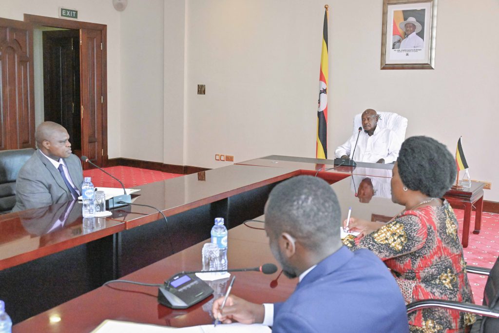 The Kenya High Commissioner to Uganda His Excellency Joash Maang (left) and his delegation meeting President Yoweri Kaguta Museveni at the State House Entebbe on 28th July 2025. Photo by PPU/ Tony Rujuta.