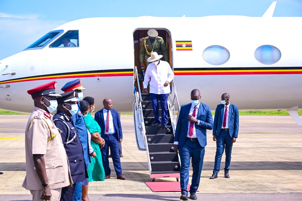 President Museveni arrives at Entebbe International Airport from a three day working visit to Cairo Egypt on Wednesday Aug 13. PPU Photo