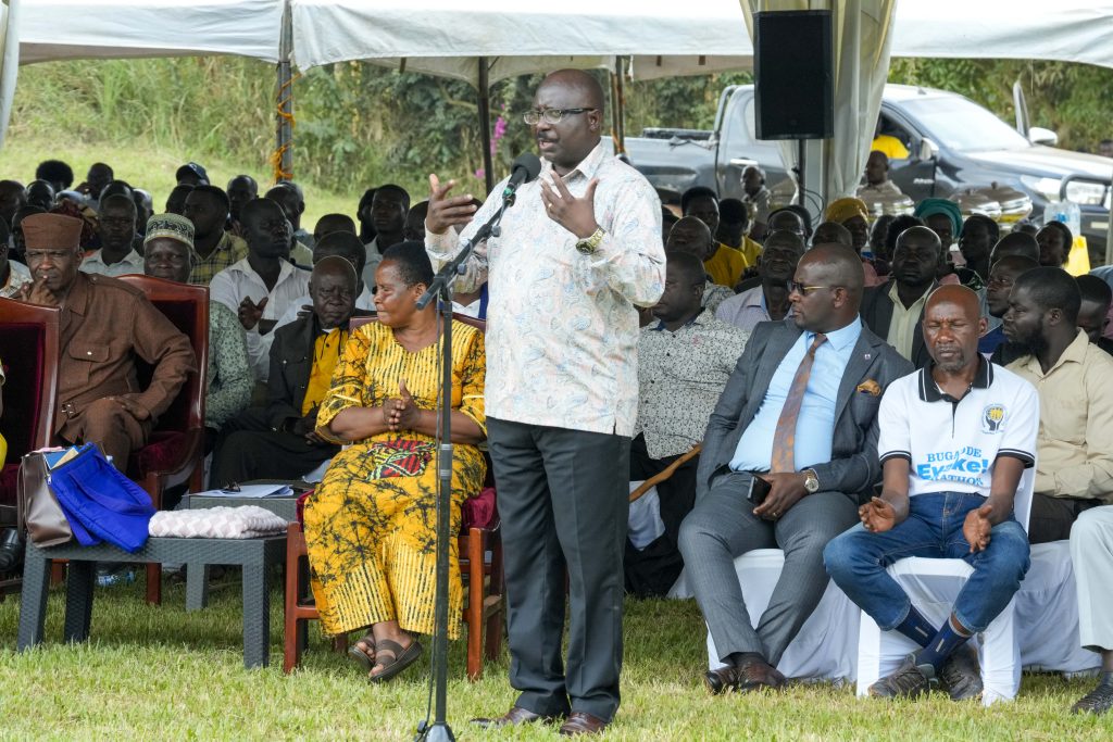 President Museveni meeting some of the Residents of Kityerera Parish at Mayuge State lodge - 7th Aug 2025