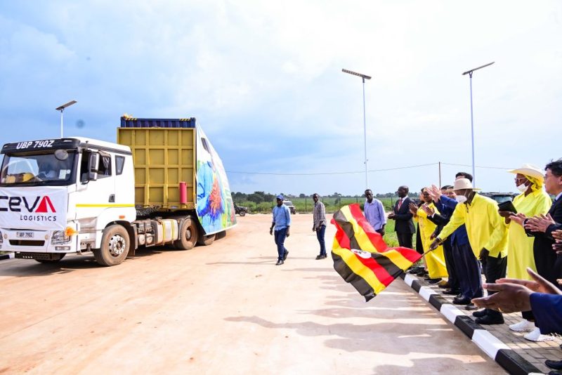President Museveni Flags Off Uganda’s First Dried Chili Consignment To China President Museveni Flags Off Uganda’s First Dried Chili Consignment To China