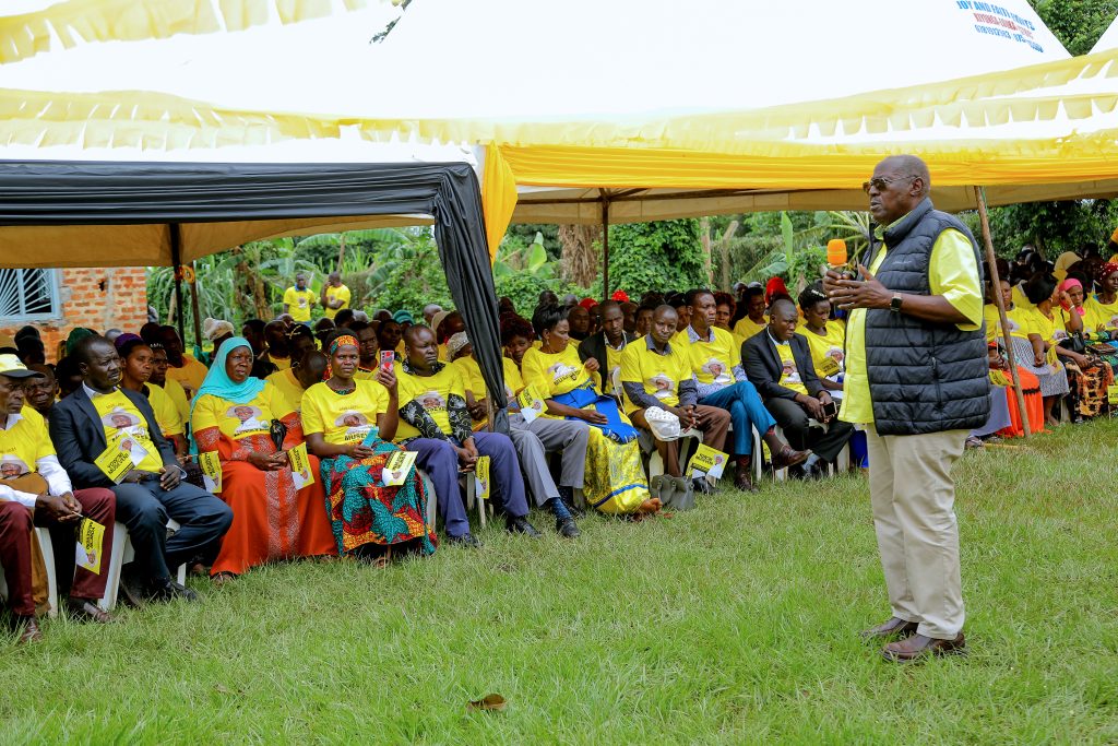 Al Hajji Moses Kigongo Meets NRM flag bearers in Luuka district - 01-Nov-2025