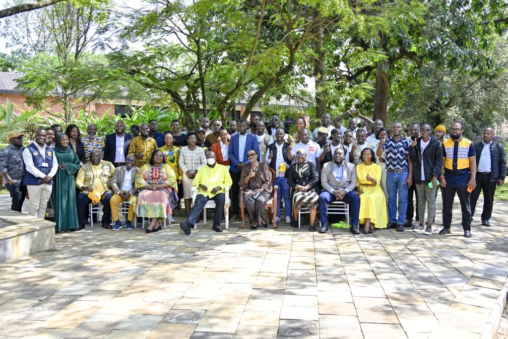 President Museveni Holds Talks With Digital Creators - Jazz With Jajja - 04-Jan-2026