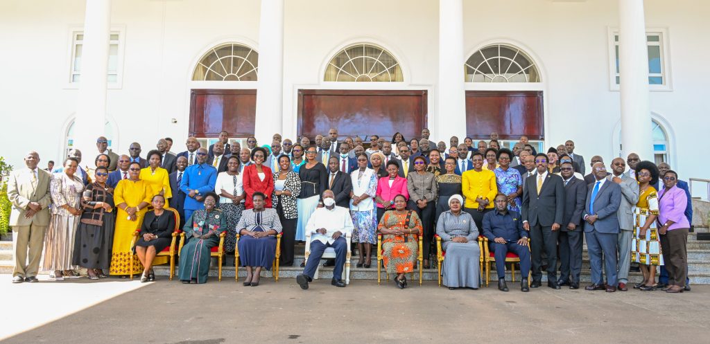 President Museveni Hosts Luncheon For Outgoing Cabinet - 04-May-2026
