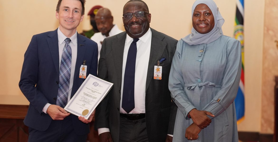 President Museveni meets US Delegation with Starlink representatives with UCC team at State House - Entebbe - 15-May-2026