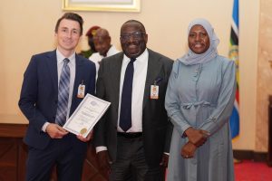 President Museveni meets US Delegation with Starlink representatives with UCC team at State House - Entebbe - 15-May-2026