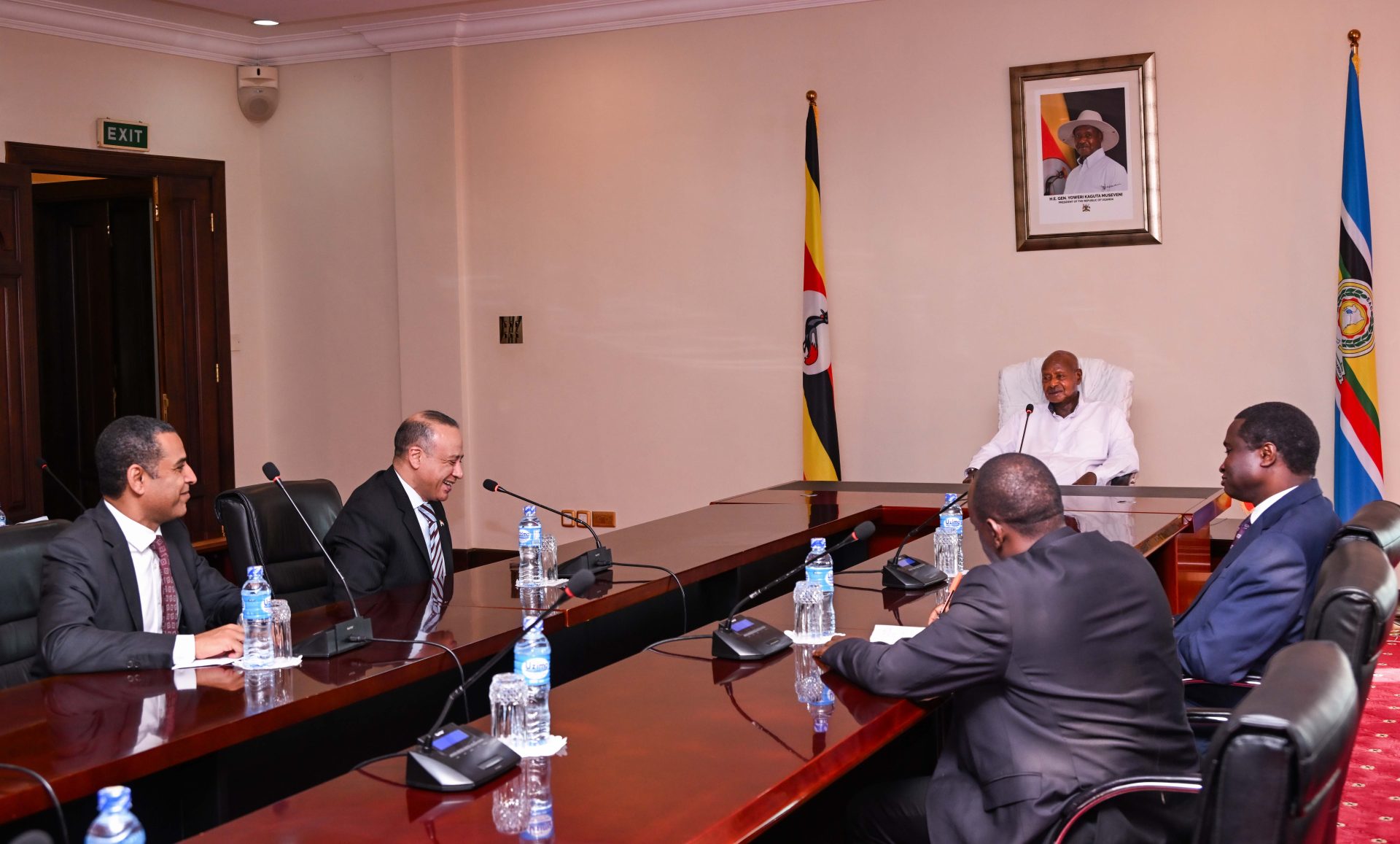 President Museveni meeting the out going Egyptian Ambassador to Uganda Monzer Selim who called on him at State House Entebbe on 25-Aug-2026 to bid him farewell. PPU Photo..