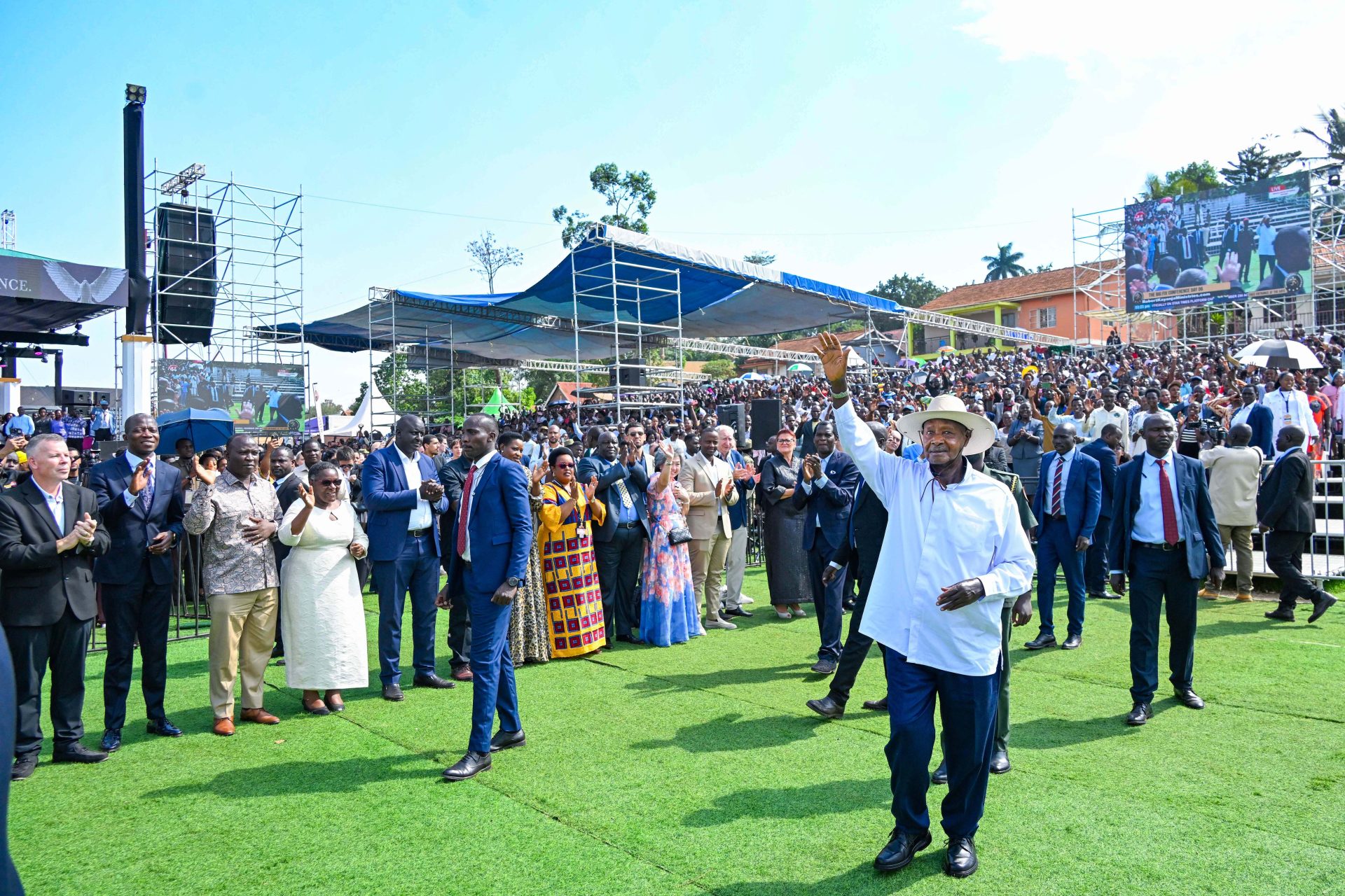 President Museveni Hails Pastor Kayanja’s Work, Backs African Integration At Big Fix Conference President Museveni Attends Pr Kayanja's Big Fix Conference - Rubaga - 26-Sep-2026