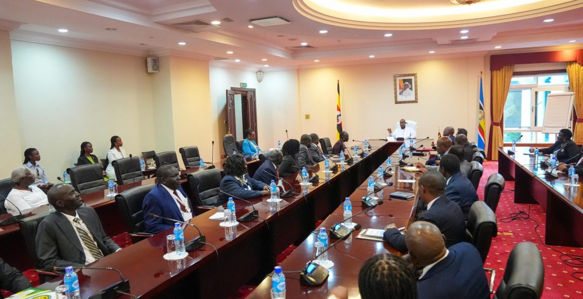 President Museveni meets Delegatio of Senior Officials from South Sudan led by Minister of Trade and Industry Dr Labanya Margaret Mathya - State House Entebbe - 14-Oct-2026