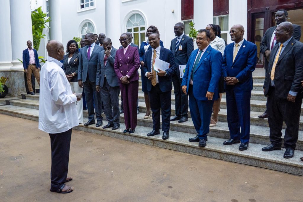President Museveni meets Delegatio of Senior Officials from South Sudan led by Minister of Trade and Industry Dr Labanya Margaret Mathya - State House Entebbe - 14-Oct-2026